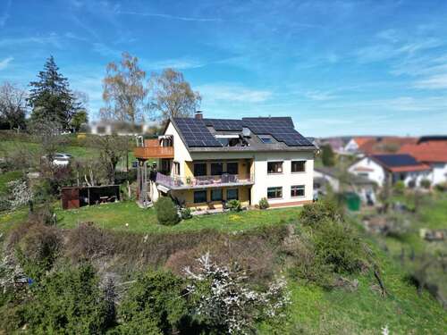 Foto - Haus zum Kaufen in Cölbe Reddehausen 349.000,00 € 285 m²