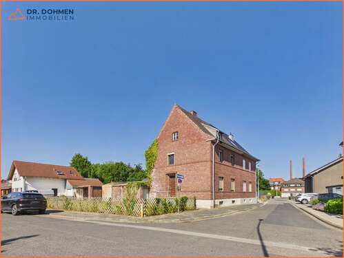 Foto - Haus zum Kaufen in Heinsberg Oberbruch 139.000,00 € 148.8 m²