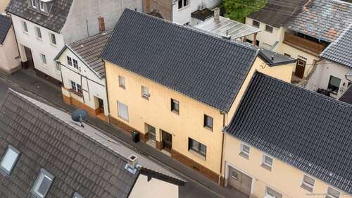 Foto - Haus zum Kaufen in Bornheim Roisdorf 249.000,00 € 83.7 m²