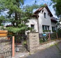 Haus zum Kaufen in Berlin 1.100.000,00 € 355 m²