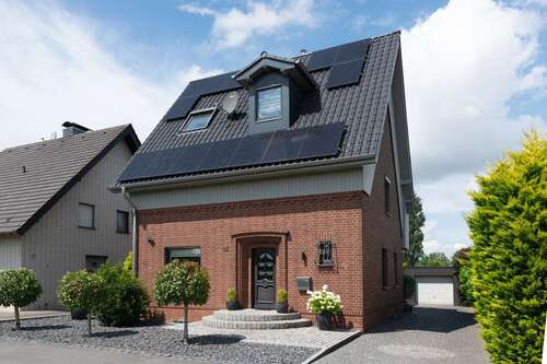 Foto - Haus zum Kaufen in Rheinberg 549.000,00 € 183.17 m²