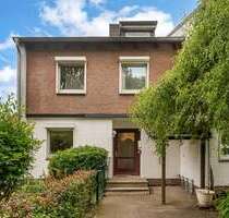 Haus zum Kaufen in Wedel 395.000,00 € 151 m²