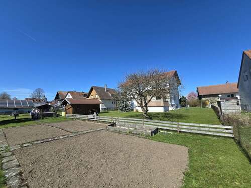 Foto - Haus zum Kaufen in Markt Rettenbach 648.000,00 € 330 m²