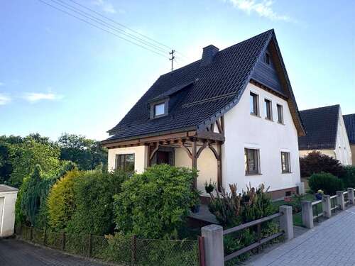 Foto - Haus zum Kaufen in Wissen 188.000,00 € 130 m²
