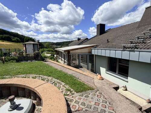 Foto - Haus zum Kaufen in Oberwiesen 349.000,00 € 193 m²