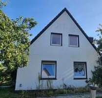 Haus zum Kaufen in Varel 189.000,00 € 140.77 m²