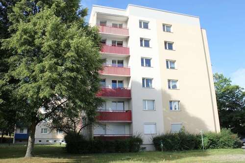 Foto - Wohnung zum Mieten in WeißwasserO.L. 440,00 € 73.94 m²
