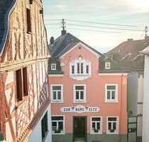 Haus zum Kaufen in Münstermaifeld 369.000,00 € 200 m²