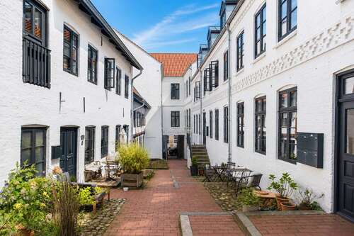 Foto - Haus zum Kaufen in Flensburg 3.100.000,00 € 962.03 m²