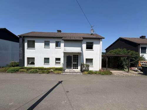 Foto - Haus zum Kaufen in Lindlar 298.000,00 € 130 m²