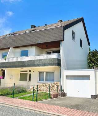 Foto - Haus zum Kaufen in Usingen 695.000,00 € 191 m²