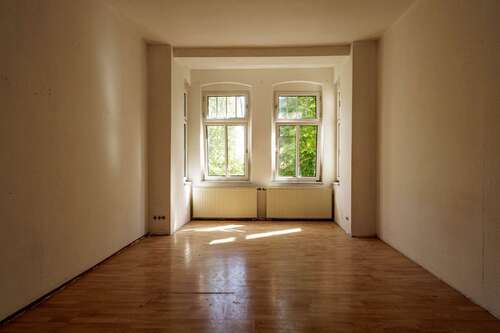 Foto - Wohnung zum Kaufen in Naumburg (Saale) 160.000,00 € 105 m²