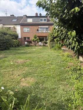 Foto - Haus zum Kaufen in Monheim-Baumberg 690.000,00 € 227 m²