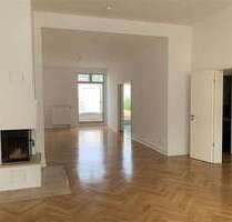 Wohnung zum Mieten in Berlin 3.050,00 € 180.04 m²