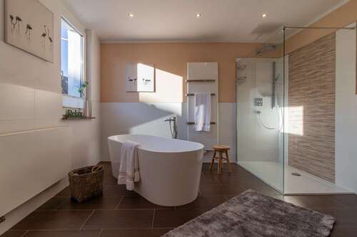 Foto - Haus zum Kaufen in Glauchau 239.000,00 € 169.7 m²