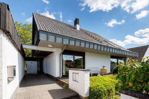 Foto - Haus zum Kaufen in Leichlingen 585.000,00 € 225 m²