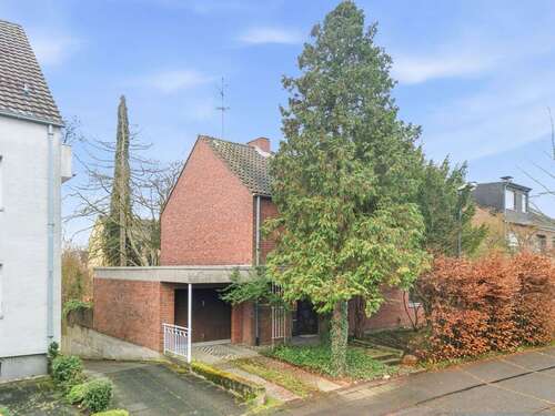 Foto - Haus zum Kaufen in Köln 1.290.000,00 € 212 m²