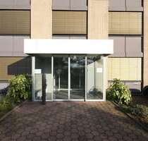 Büro in Ratingen 4.555,00 € 506.75 m²