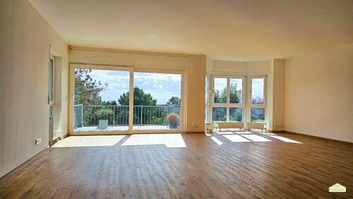 Foto - Haus zum Mieten in Schlangenbad Georgenborn 3.450,00 € 210 m²