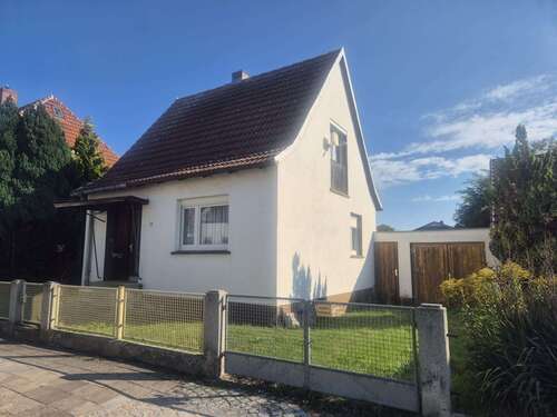 Foto - Haus zum Kaufen in Sömmerda 139.000,00 € 103 m²