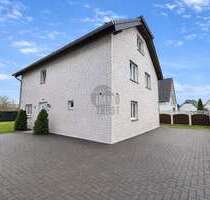 Haus zum Kaufen in Bielefeld Senne 699.000,00 € 195 m² - Bielefeld / Senne
