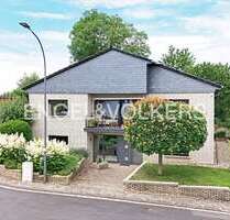 Haus zum Kaufen in Niddatal 749.000,00 € 208.53 m²