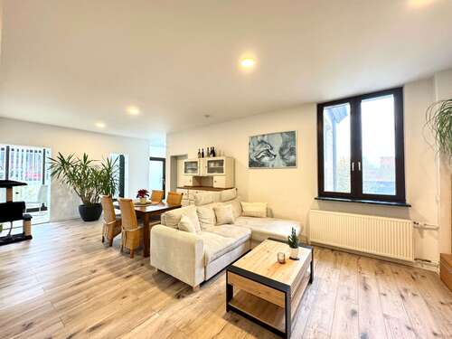 Foto - Haus zum Kaufen in Kämpfelbach 369.000,00 € 116.9 m²