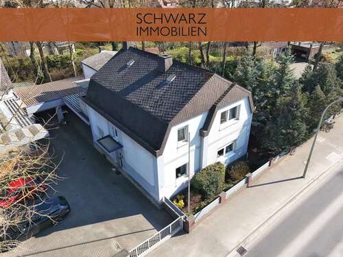 Foto - Haus zum Kaufen in Erwitte 359.900,00 € 250 m²