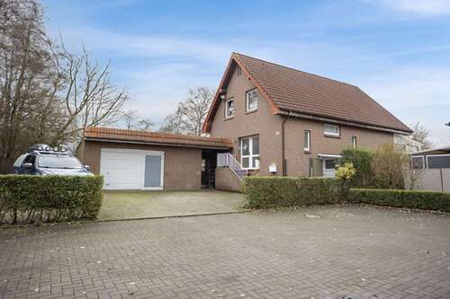 Foto - Haus zum Kaufen in Oldenburg 425.000,00 € 193 m²