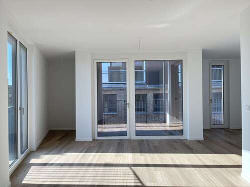 Foto - Wohnung zum Mieten in Halle (Saale) 802,32 € 66.86 m²