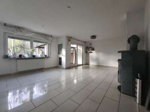 Foto - Haus zum Kaufen in Köngen 598.000,00 € 144 m²