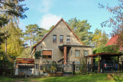 Foto - Haus zum Kaufen in Hoppegarten 149.000,00 € 125 m²