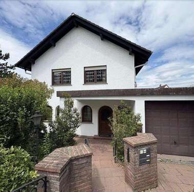 Foto - Haus zum Kaufen in Ingelheim 630.000,00 € 195 m²
