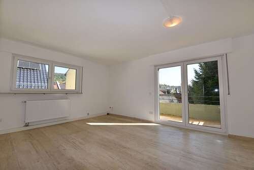 Foto - Wohnung zum Mieten in Niefern 995,00 € 93 m²