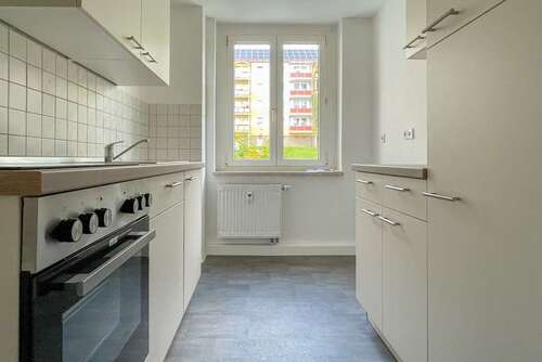 Foto - Wohnung zum Mieten in Plauen 235,00 € 47.2 m²