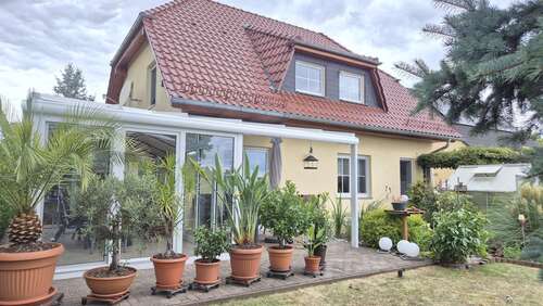 Foto - Haus zum Kaufen in Leuna 385.000,00 € 130 m²