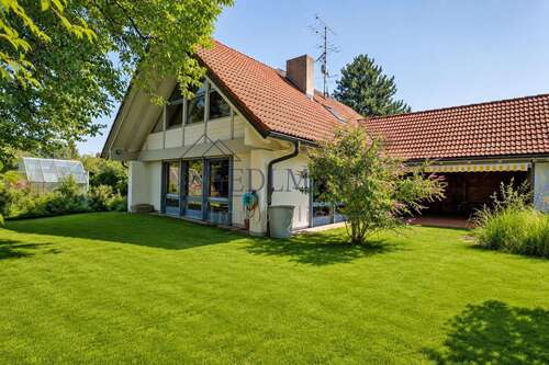 Foto - Haus zum Kaufen in Buchendorf 1.050.000,00 € 113 m²