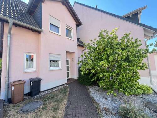 Foto - Haus zum Mieten in Kaiserslautern 1.900,00 € 160 m²