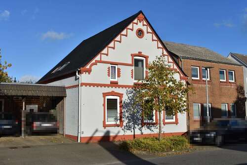 Foto - Haus zum Kaufen in Bredstedt 219.000,00 € 130 m²