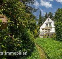 Haus zum Kaufen in Kronberg 1.265.000,00 € 250 m²