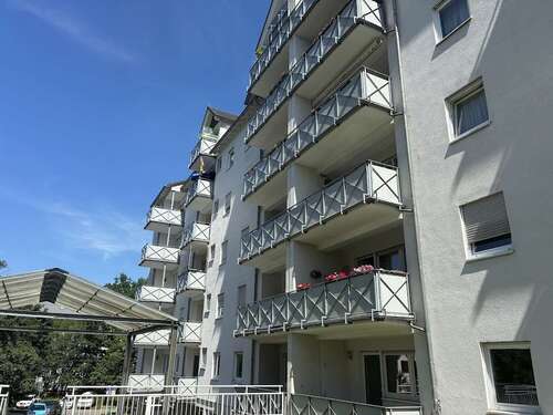 Foto - Wohnung zum Mieten in Chemnitz 360,00 € 73.89 m²