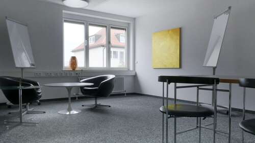 Foto - Büro in München 380,00 € 35 m² - 380,00 EUR Kaltmiete, ca.  35,00 m²