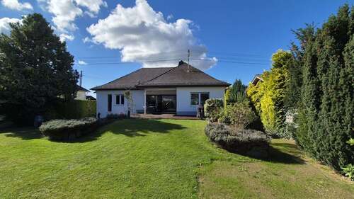 Foto - Haus zum Kaufen in Ransbach 409.000,00 € 240 m²