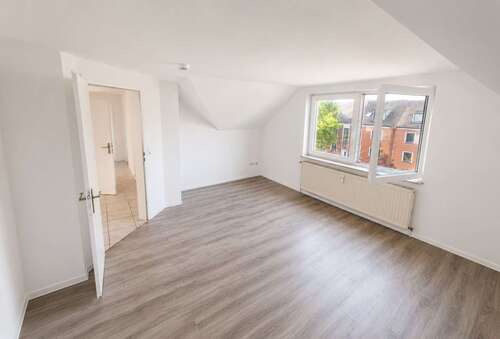 Foto - Wohnung zum Mieten in Hage 650,00 € 69 m²