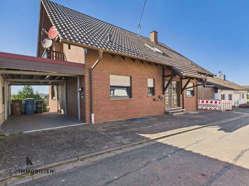Foto - Haus zum Kaufen in Ramstein-Miesenbach 419.000,00 € 263 m²