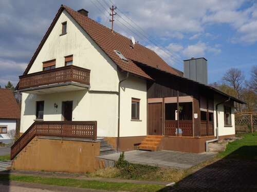 Foto - Haus zum Kaufen in Freudenberg 235.000,00 € 161 m²