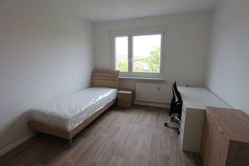 Foto - Wohnung zum Mieten in Gera 230,00 € 29.38 m²