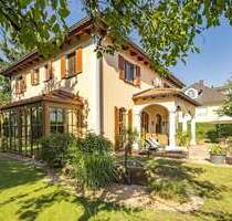 Haus zum Kaufen in Planegg 2.486.000,00 € 242 m²