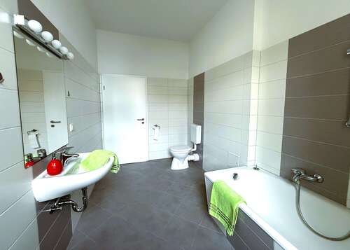 Foto - Wohnung zum Mieten in Magdeburg 350,00 € 48 m²