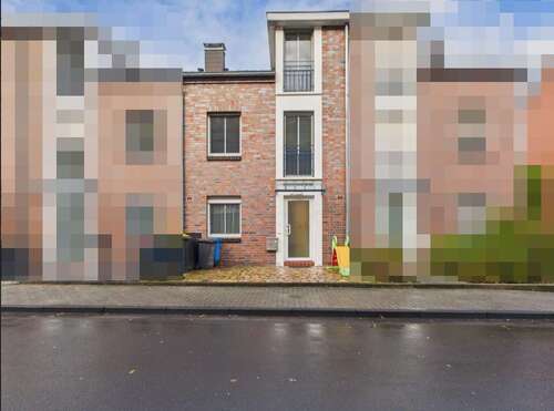 Foto - Haus zum Kaufen in Krefeld 365.000,00 € 127.92 m²